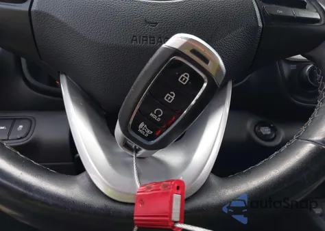 2021 Hyundai Venue Sel z USA, uszkodzony, nr VIN KMHRC8A31MU084443